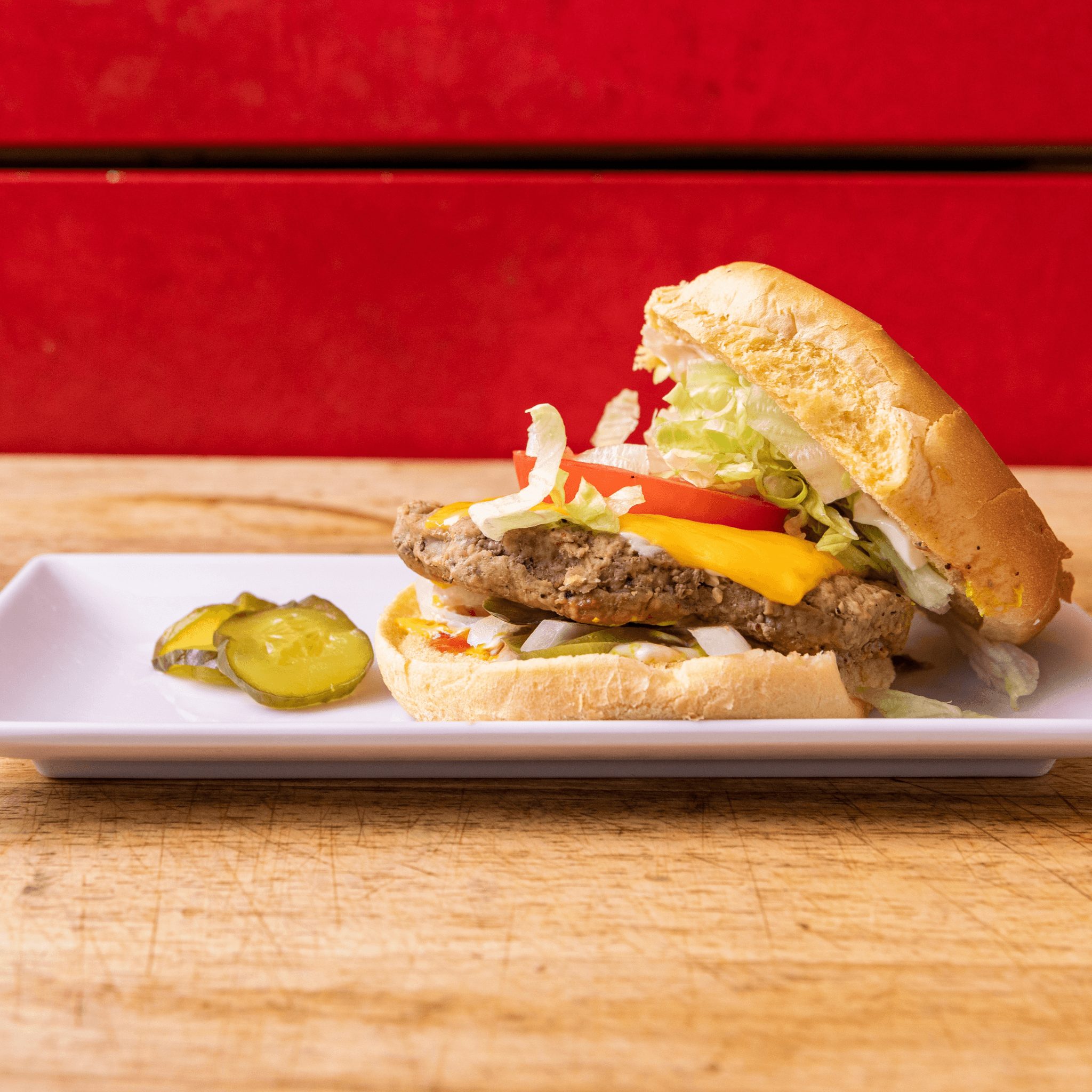 Cheeseburger Deluxe.